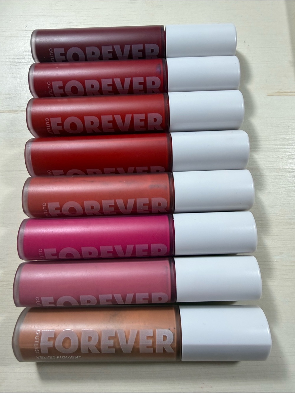 SEALED Never open Covergirl  Forever Velvet Lip Pigments - Assorted